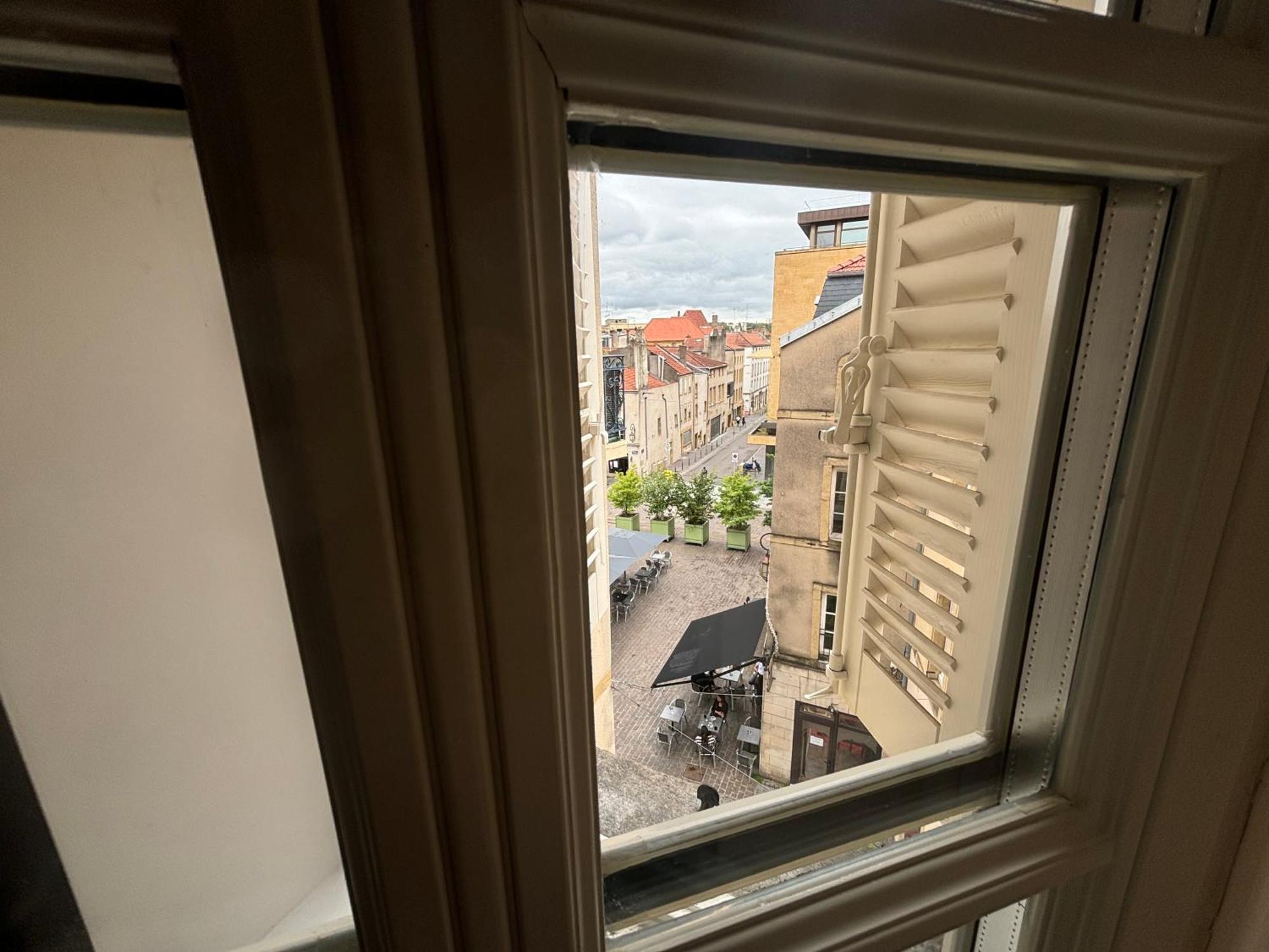 Apartamento Louis Premier Et Second Metz Centre Un Sejour A Part Exterior foto